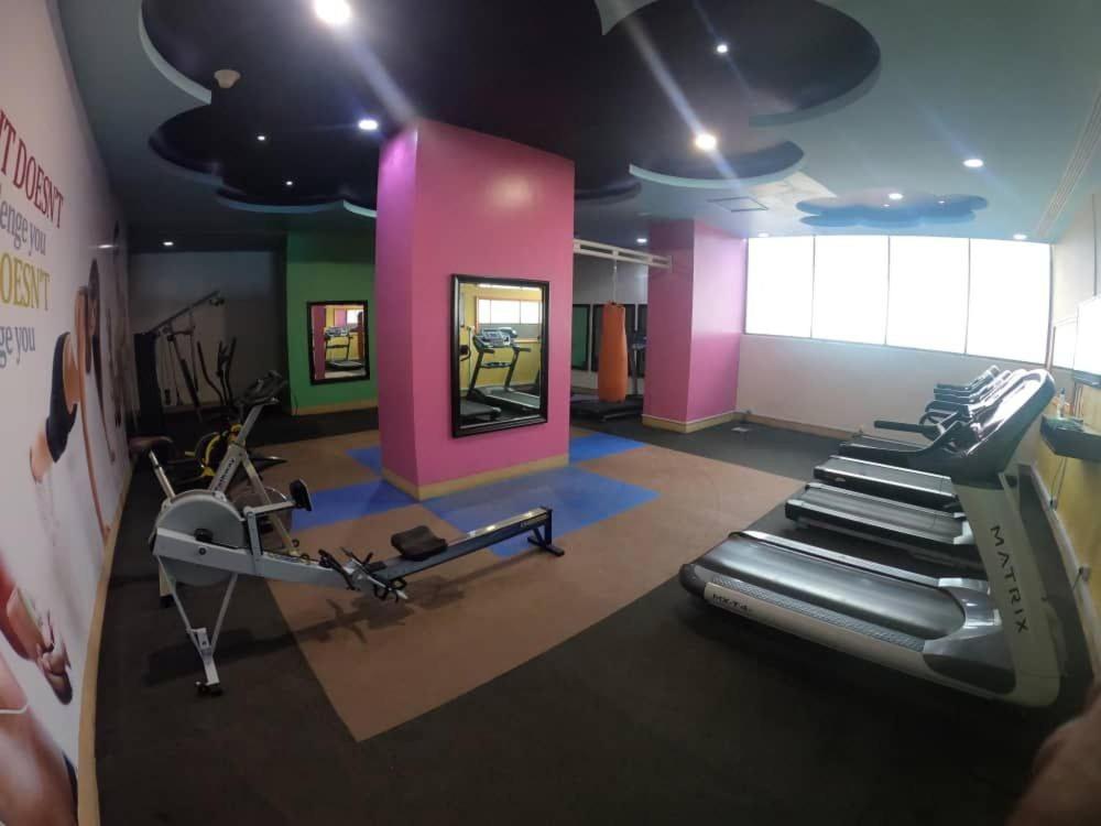 דאר א-סאלאם A Lovely Studio Apartment With Gym And Pool Access מראה חיצוני תמונה